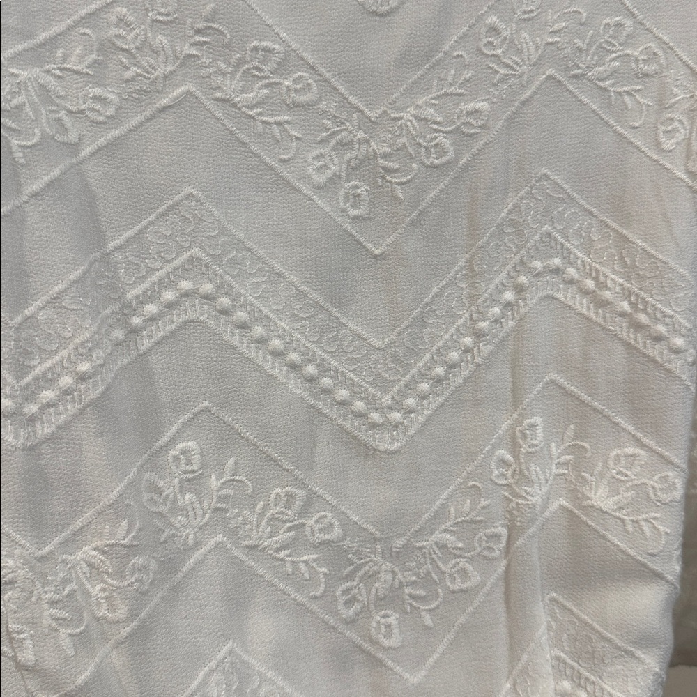 Astr White Lace Dress - Picture 7 of 11